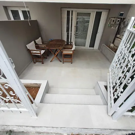 New ,50m From The Sea At Nea Irakleia. Apartment