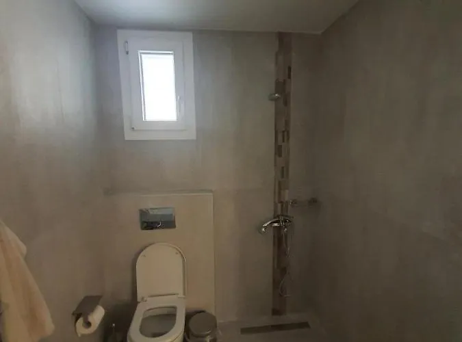 Appartement New ,50m From The Sea At Nea Irakleia.